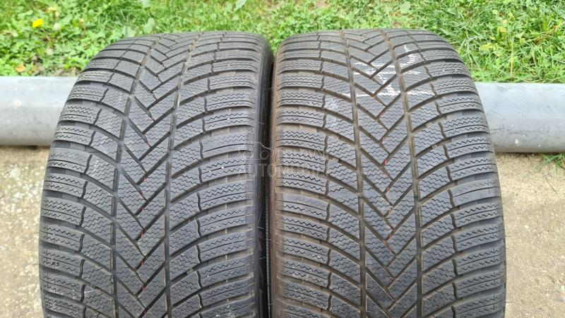 Bridgestone 275/35 R21 Zimska