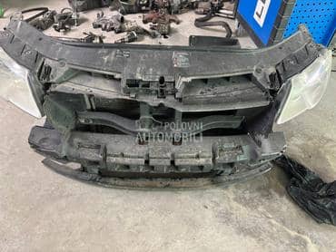 Prsla hladnjaci farovi za Volkswagen Passat B6