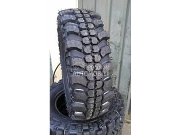 Ostalo 235/65 R17 Zimska