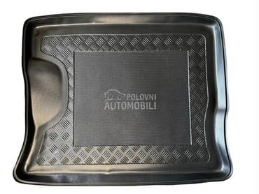 Kadica za gepek hečbek za Volkswagen Golf 2 od 1983. do 1991. god.