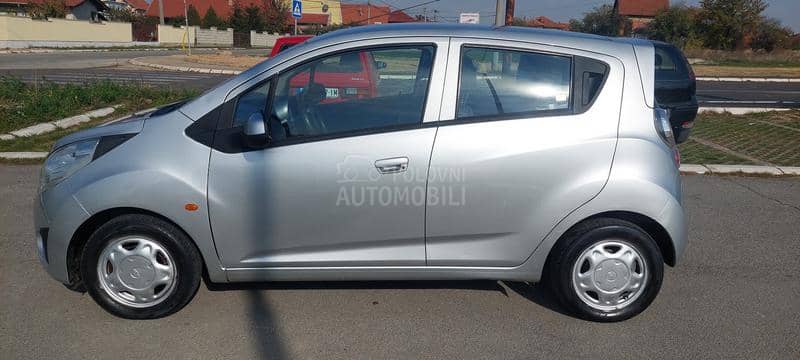 Chevrolet Spark 