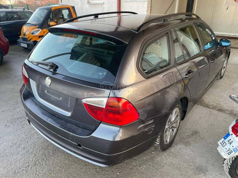 BMW 320 320