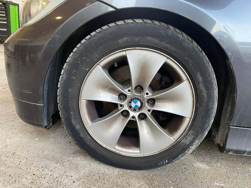 BMW 320 320