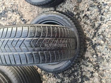Pirelli 235/55 R17 Zimska