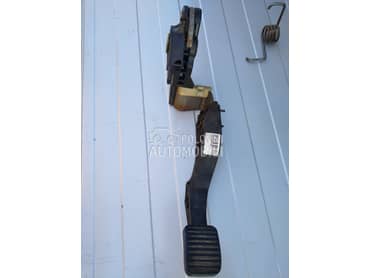 Pedala kvacila za Fiat 500L