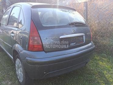 Citroen C3 2005. god. -  kompletan auto u delovima