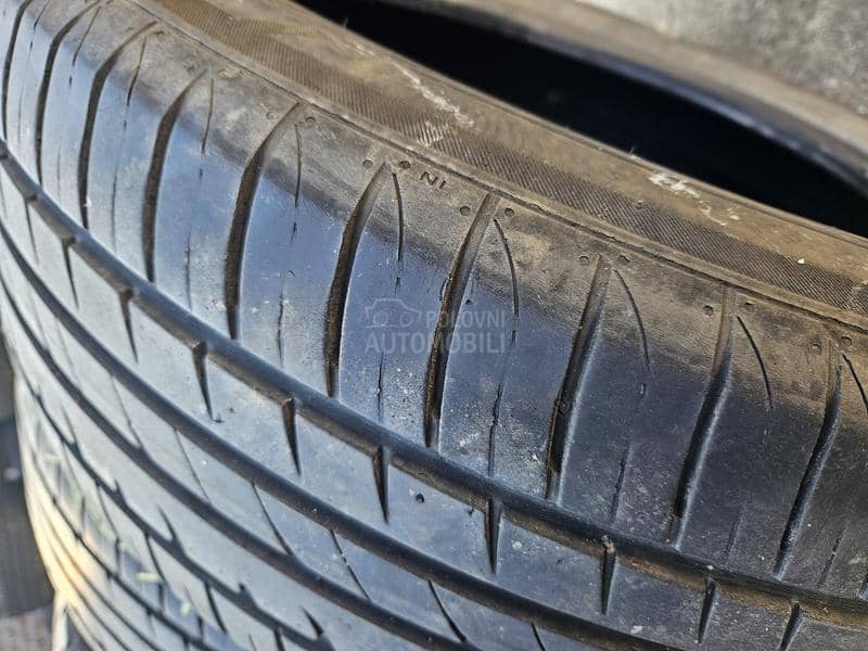 Hankook 225/60 R17 Letnja