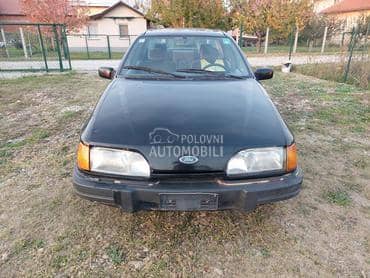 Ford Sierra -  kompletan auto u delovima