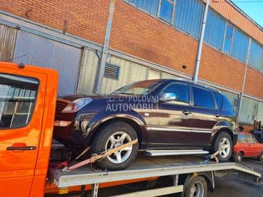 SsangYong Rexton -  kompletan auto u delovima