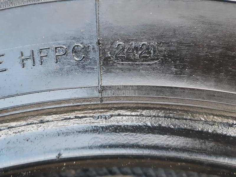 Ostalo 215/65 R16 Zimska