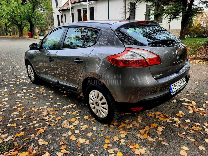 Renault Megane 1.6 16V