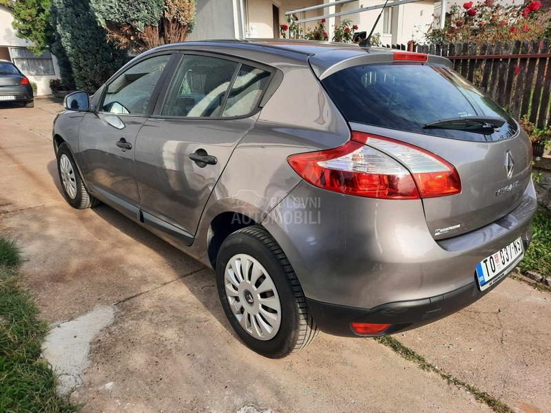 Renault Megane 1.6 16V