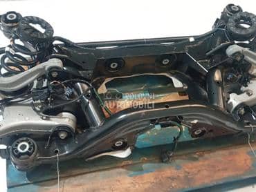 Zadnja torzija za Jaguar E-Pace od 2017. do 2021. god.