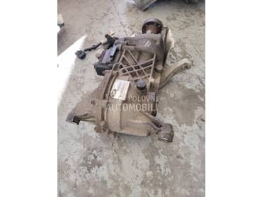 Zadnji diferencijal za Jaguar E-Pace od 2017. do 2021. god.