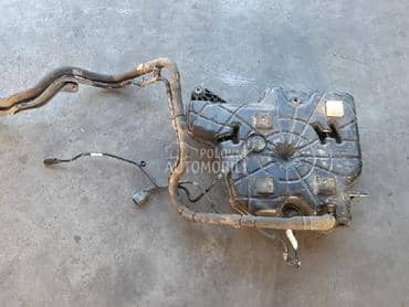 Rezervoar za AdBlue za Jaguar E-Pace od 2017. do 2021. god.