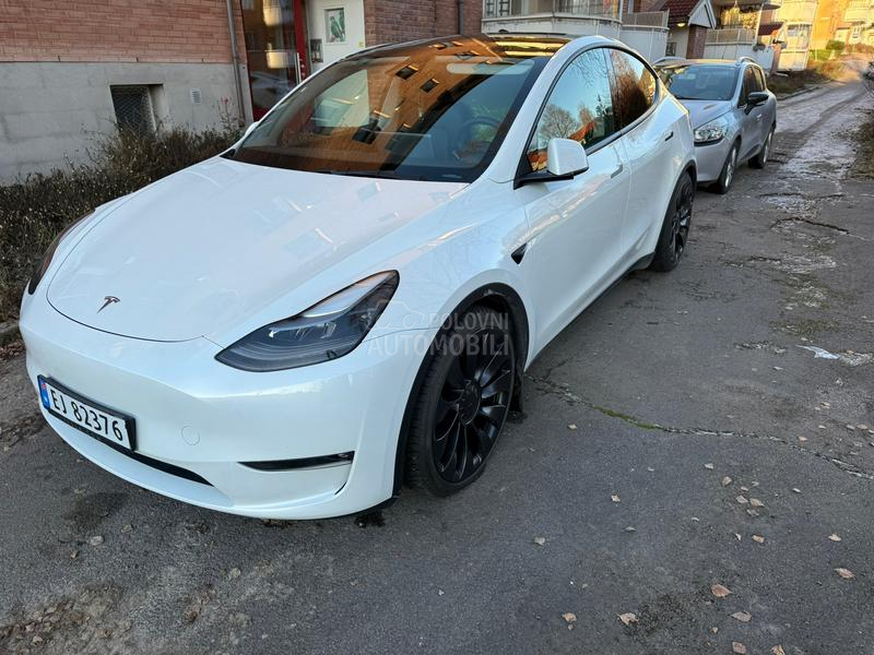 Tesla Model Y Performance