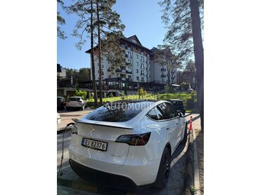 Tesla Model Y Performance