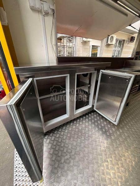 Mercedes Benz Sprinter Food Truck
