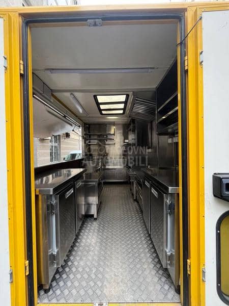 Mercedes Benz Sprinter Food Truck