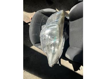 Far za Peugeot 508 od 2011. do 2015. god.