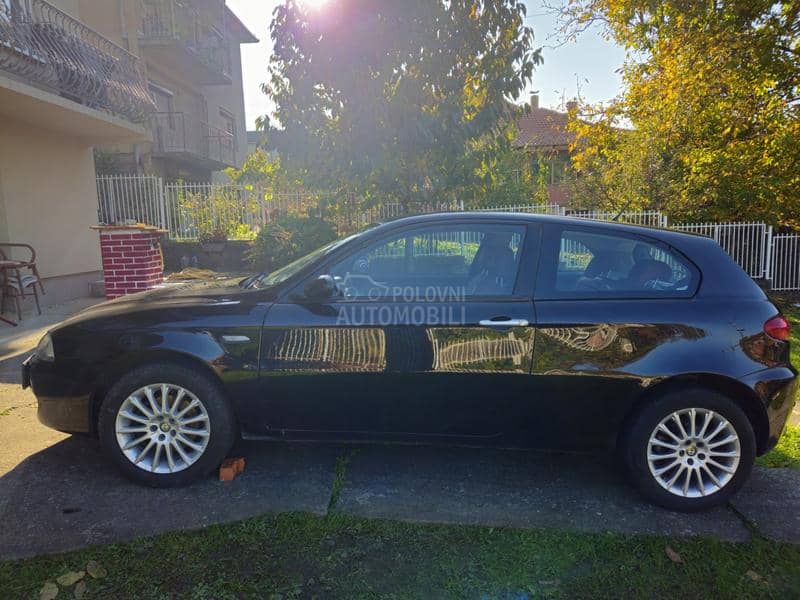 Alfa Romeo 147 Blackline-Dec.2007