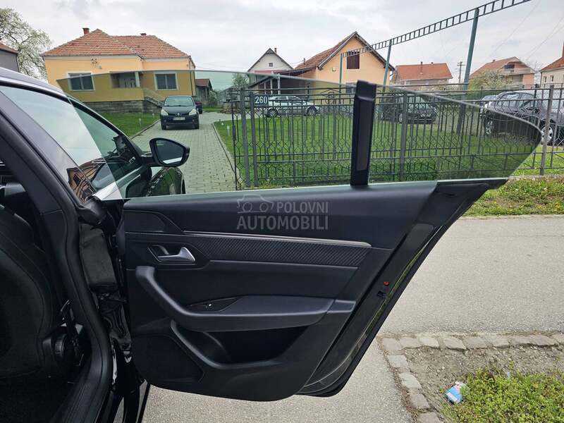 Peugeot 508 2.0 BLUEHDI ALLURE