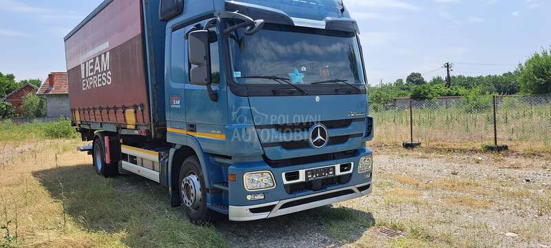 Mercedes Benz actros 1836