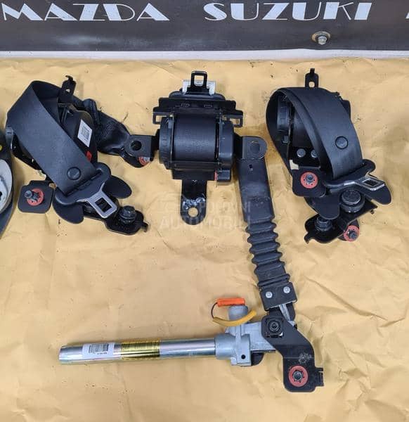 sigurnosni pojasevi zadnji