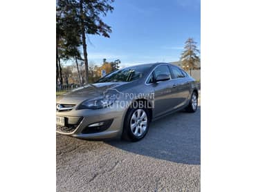 Opel Astra J 1,6 CDTI Enjoy