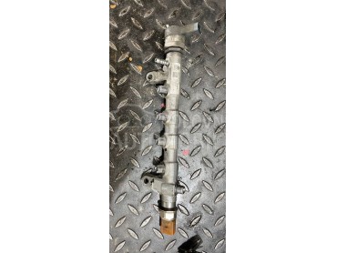 rejl goriva sa senzorima za Audi A3, A4, A4 Allroad ... od 2008. do 2016. god.