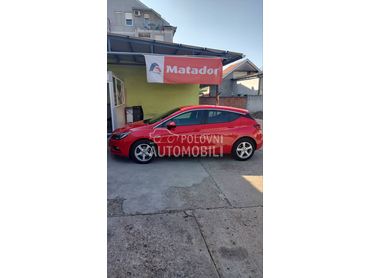 Opel Astra K 1.4 turbo kup u SRB