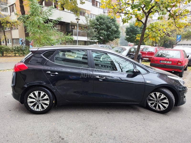 Kia cee`d 1.6