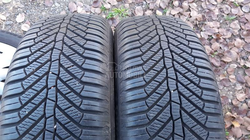 Semperit 235/60 R18 Sve sezone