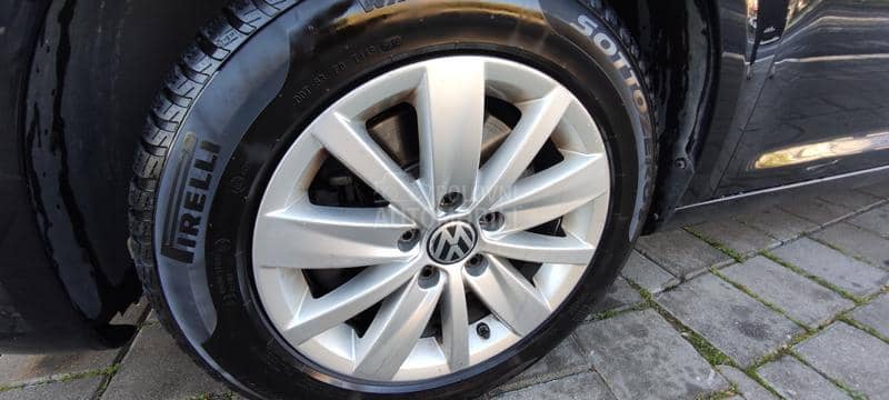 Volkswagen Touran 1.4 tsi