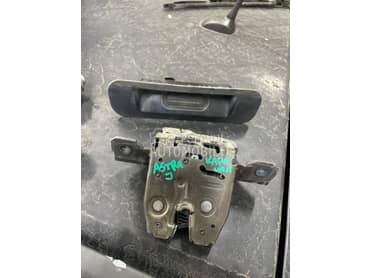 Brava gepeka mikroprekidac za Opel Astra J od 2010. do 2016. god.