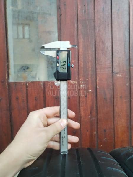 Continental 205/55 R16 Letnja