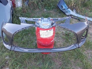 Branik za Toyota Yaris