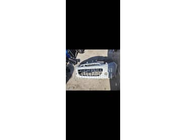 prednji branik za Nissan Micra od 2010. do 2014. god.