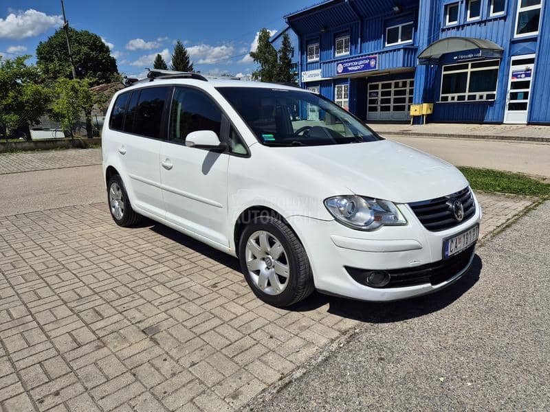 Volkswagen Touran CNG