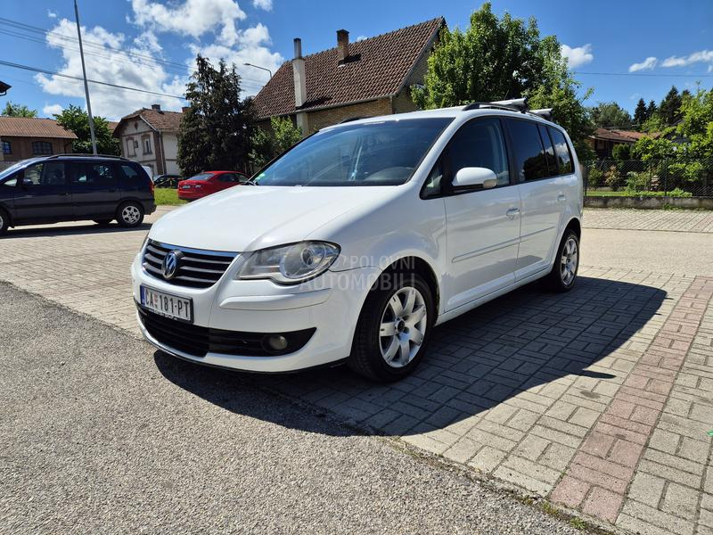 Volkswagen Touran CNG