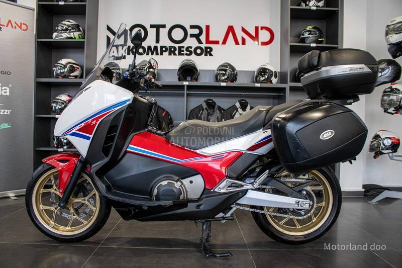 Honda NC 750 D INTEGRA HRC