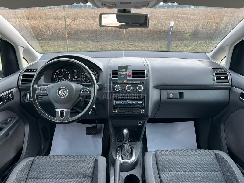 Volkswagen Touran 1.6TDI/DSG/LED/ALU