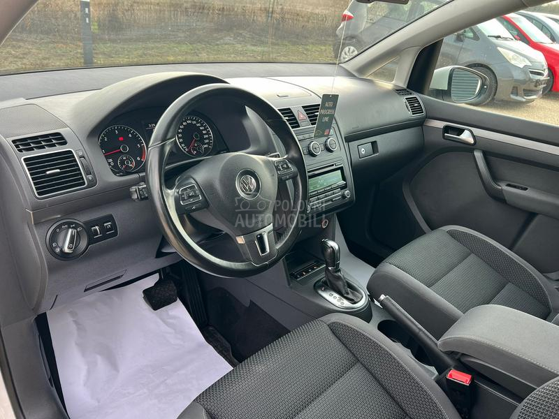 Volkswagen Touran 1.6TDI/DSG/LED/ALU