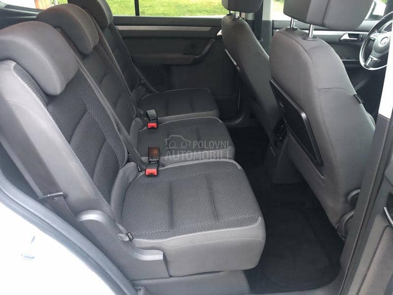 Volkswagen Touran 1.4 TGI DSG