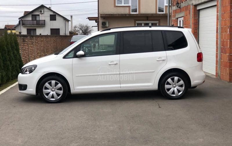 Volkswagen Touran 1.4 TGI DSG