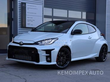 Toyota Yaris GR CIRCUIT PACK