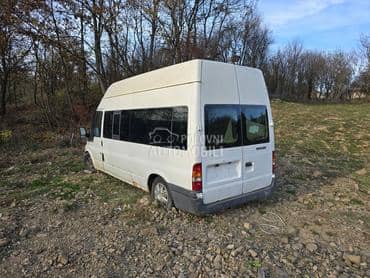 Kombi Ford Transit u delovima