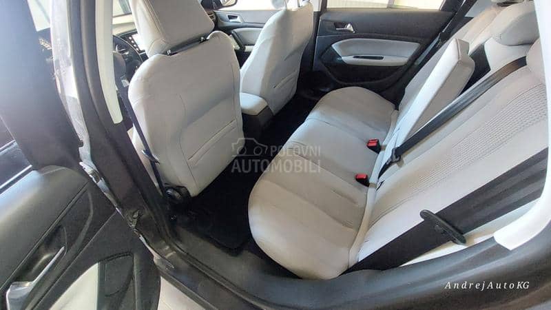 Peugeot 308 1.6 HDI N.A.V.I.