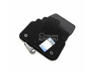 Original Tepih patosnice Q3 za Audi Q3