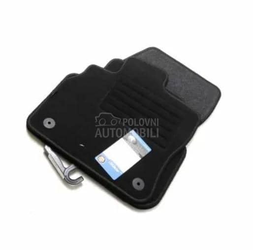 Original Tepih patosnice Q3